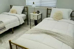 7540 Hope St, Hollywood, FL 33024 - Photo 9