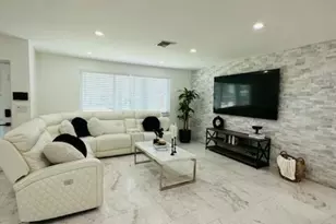 7540 Hope St, Hollywood, FL 33024 - Photo 3
