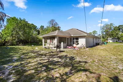 609 NW Cardinal Drive, Port Saint Lucie, FL 34983 - Photo 9