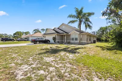 609 NW Cardinal Drive, Port Saint Lucie, FL 34983 - Photo 5