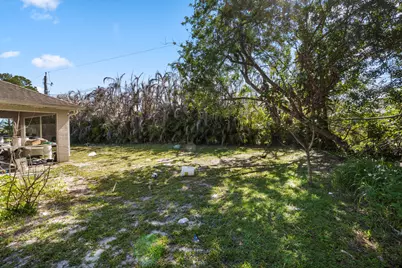 609 NW Cardinal Drive, Port Saint Lucie, FL 34983 - Photo 7