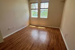 533 NE 3rd Ave, Fort Lauderdale, FL 33301 - Photo 13