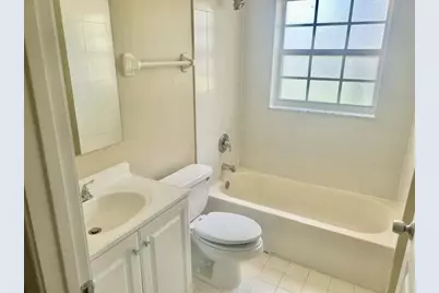 7463 NW 70th Avenue, Parkland, FL 33067 - Photo 11