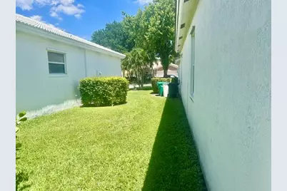 7463 NW 70th Avenue, Parkland, FL 33067 - Photo 21