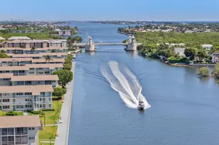 740 W Horizons W, Boynton Beach, FL 33435 - Photo 9