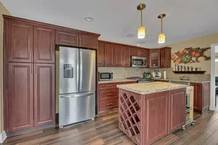 621 SW 98th Terrace, Pembroke Pines, FL 33025 - Photo 13