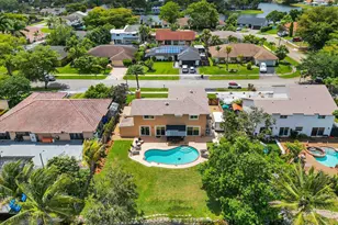 621 SW 98th Terrace, Pembroke Pines, FL 33025 - Photo 35