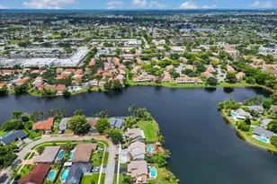 621 SW 98th Terrace, Pembroke Pines, FL 33025 - Photo 47