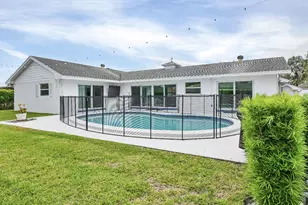 76 W Fairview W, Tequesta, FL 33469 - Photo 31