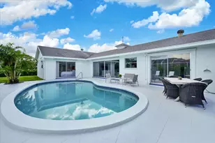 76 W Fairview W, Tequesta, FL 33469 - Photo 27