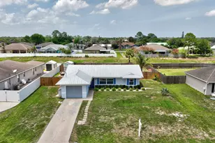 1031 SW Idol Ave, Port Saint Lucie, FL 34953 - Photo 41
