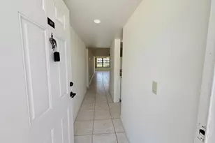 3511 Village Blvd, West Palm Beach, FL 33409 - Photo 9