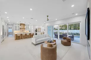 1041 Bimini Ln, West Palm Beach, FL 33404 - Photo 13