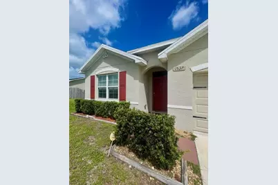 1537 SW Meridian Avenue, Port Saint Lucie, FL 34953 - Photo 13