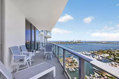 220 Lake Shore Drive #1907, West Palm Beach, FL 33403 - Photo 3