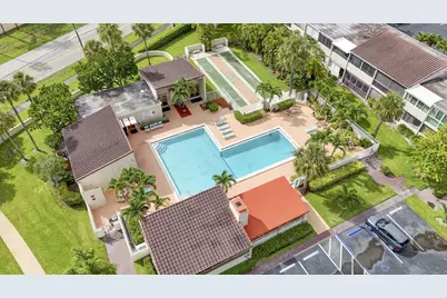 2532 S Boundbrook Dr S #102, Palm Springs, FL 33406 - Photo 25