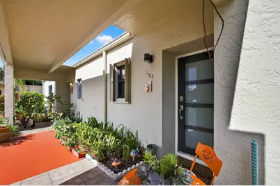 2532 S Boundbrook Dr S #102, Palm Springs, FL 33406 - Photo 5