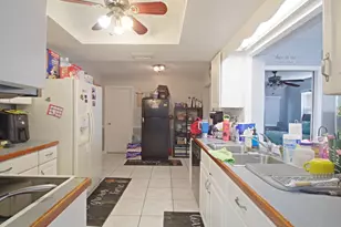 5813 NW 82nd Ave, Tamarac, FL 33321 - Photo 13