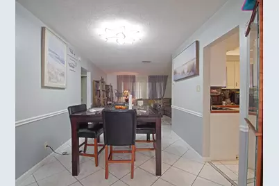 5813 NW 82nd Avenue, Tamarac, FL 33321 - Photo 9