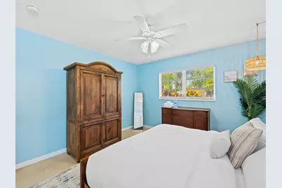 3240 Spanish River Drive, Lauderdale by the Sea, FL 33062 - Photo 13