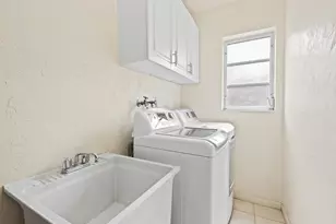 3240 Spanish River Dr, Lauderdale by the Sea, FL 33062 - Photo 23
