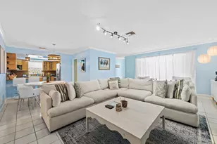 3240 Spanish River Dr, Lauderdale by the Sea, FL 33062 - Photo 9