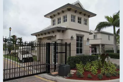 2030 Nassau Drive, West Palm Beach, FL 33404 - Photo 29