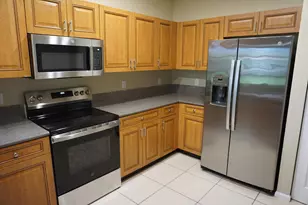 2030 Nassau Dr, West Palm Beach, FL 33404 - Photo 3