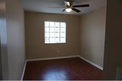 2022 Freeport Lane, Riviera Beach, FL 33404 - Photo 17