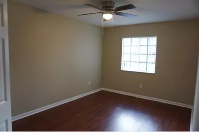 2022 Freeport Lane, Riviera Beach, FL 33404 - Photo 15
