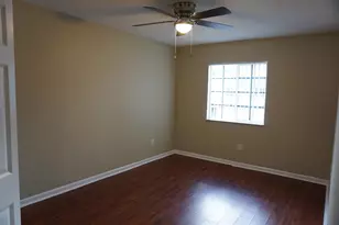 2022 Freeport Ln, Riviera Beach, FL 33404 - Photo 15