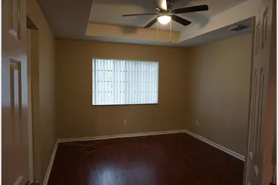2022 Freeport Lane, Riviera Beach, FL 33404 - Photo 9