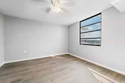 3636 Whitehall Drive #402, West Palm Beach, FL 33401 - Photo 11