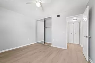 3636 Whitehall Dr, West Palm Beach, FL 33401 - Photo 21