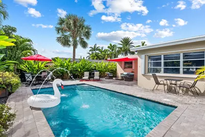2640 NW 9th Lane, Wilton Manors, FL 33311 - Photo 1