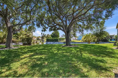 1840 NW 13th Street #102, Delray Beach, FL 33445 - Photo 27