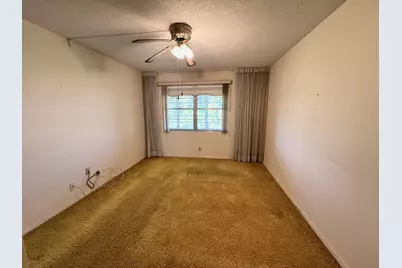 392 Grantham F #392, Deerfield Beach, FL 33442 - Photo 9
