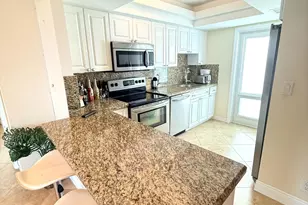 333 NE 21st Ave, Deerfield Beach, FL 33441 - Photo 9
