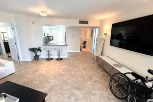 333 NE 21st Ave, Deerfield Beach, FL 33441 - Photo 11