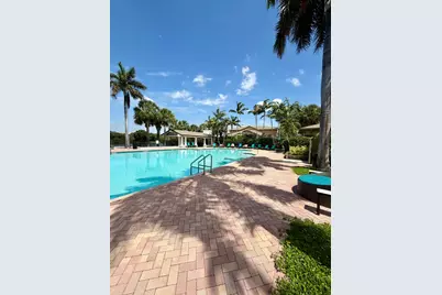 499 Corte Madera Lane #1, West Palm Beach, FL 33401 - Photo 17
