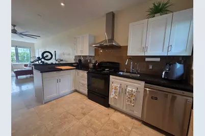 1045 Lenox Avenue #6, Miami Beach, FL 33139 - Photo 5