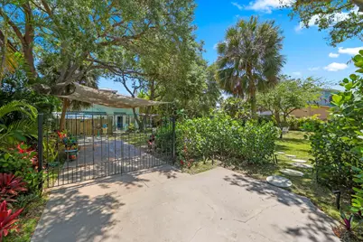 706 N Palmway #A, Lake Worth Beach, FL 33460 - Photo 37