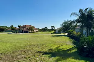 114 SE Via Verona, Port Saint Lucie, FL 34984 - Photo 1
