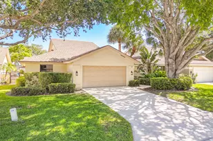 137 Harbourside Cir, Jupiter, FL 33477 - Photo 1