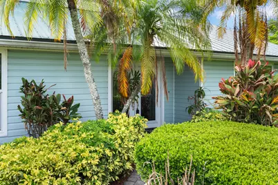 2415 NW Cove View, Stuart, FL 34994 - Photo 17