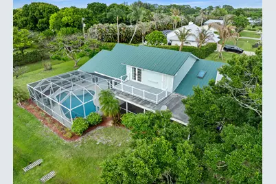 2415 NW Cove View, Stuart, FL 34994 - Photo 9