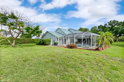 2415 NW Cove View, Stuart, FL 34994 - Photo 5