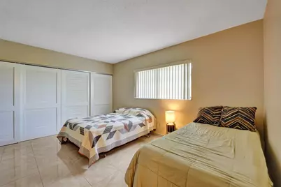 1300 N 12th Court #7b, Hollywood, FL 33019 - Photo 15