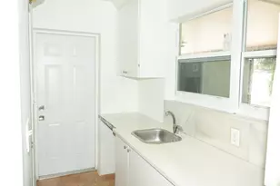 3311 SW 105th Ct, Miami, FL 33165 - Photo 3
