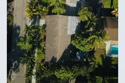 1731 NE 1st Avenue, Pompano Beach, FL 33060 - Photo 1